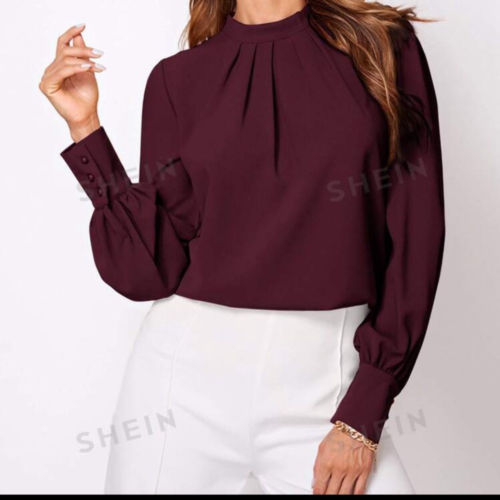 SHEIN Privé Solid Ruched Keyhole Back Blouse/ Size L